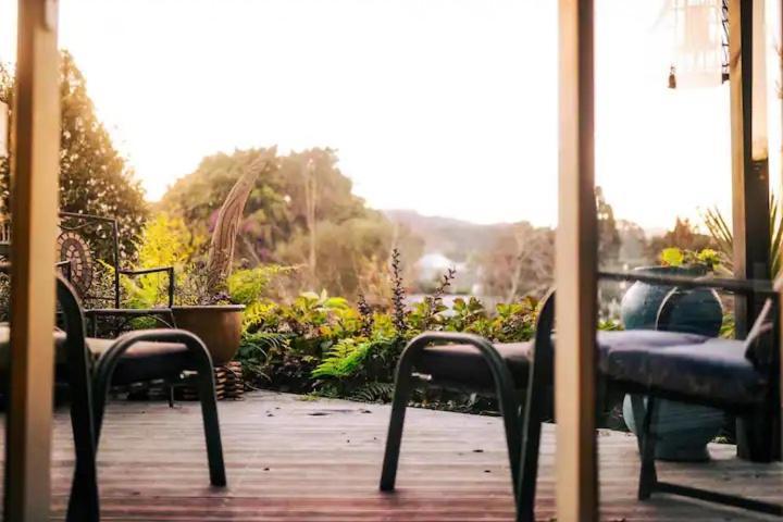 Starry Nights Cabin Fever Waikino Exteriör bild