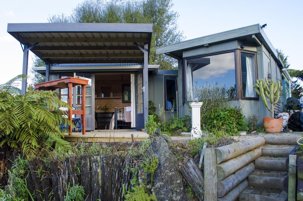 Starry Nights Cabin Fever Waikino Exteriör bild